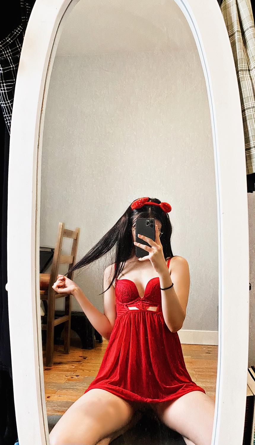 Rubyjanenudes's media