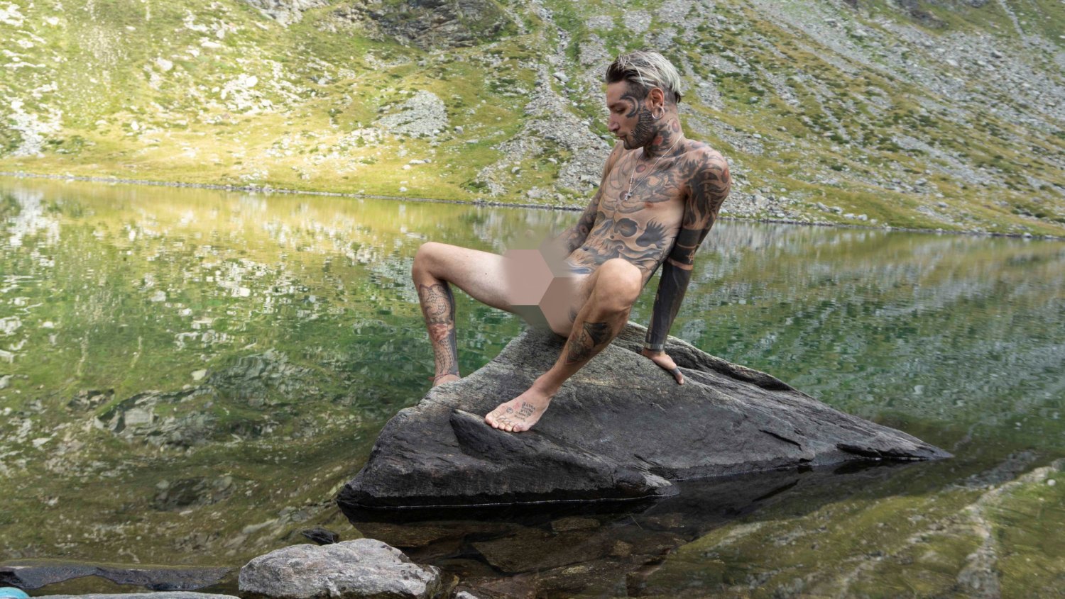 Ryantattoo's media