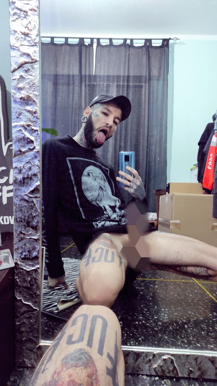 Ryantattoo's media