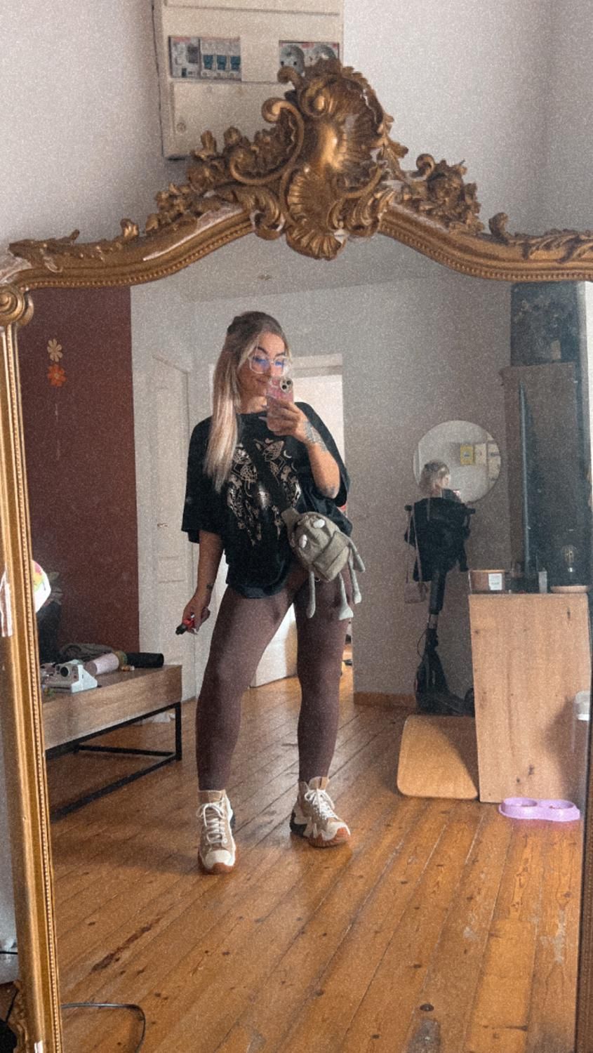 Saintemarnie's media