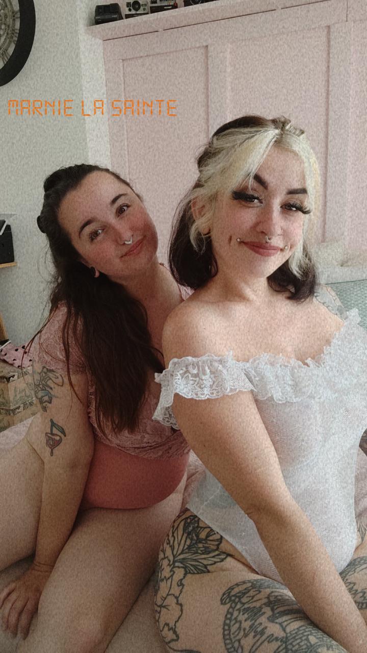 Saintemarnie's media