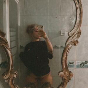 Saintemarnie's media