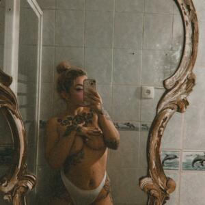 Saintemarnie's media