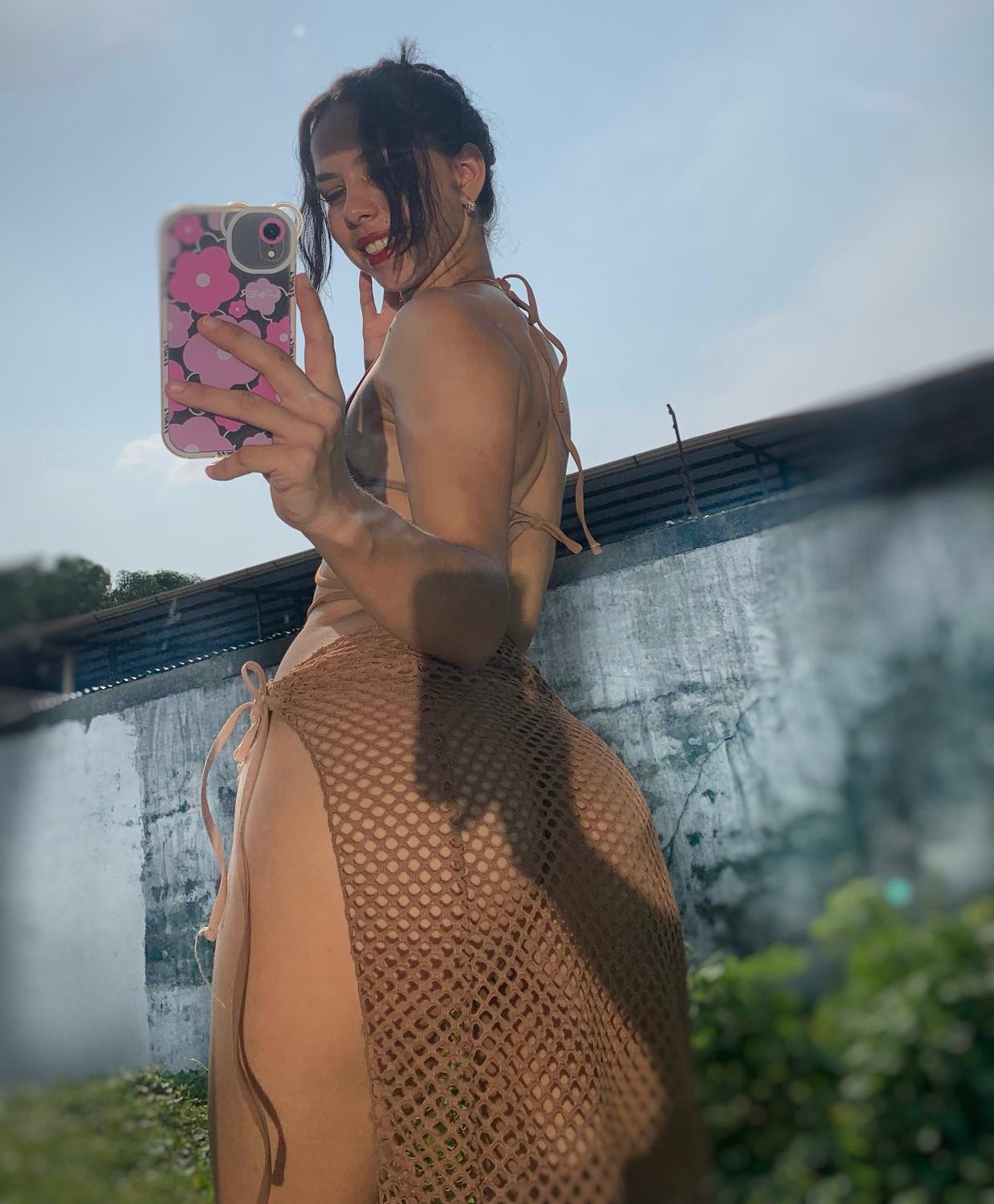 Samia_vulty's media