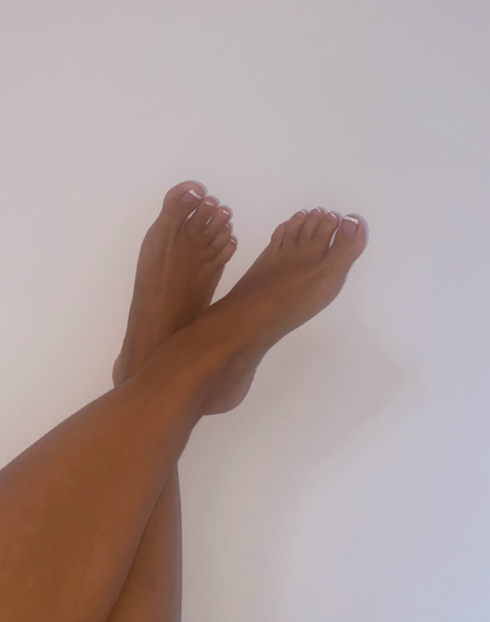 _sarahsfeet's media