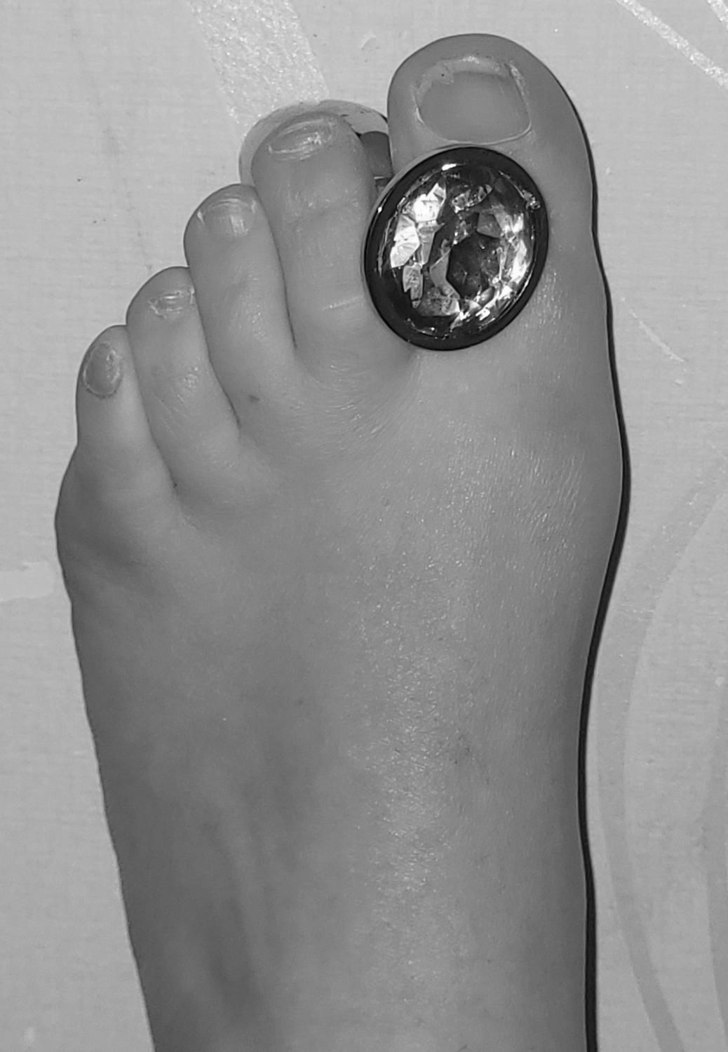 Sassy18_feet's media