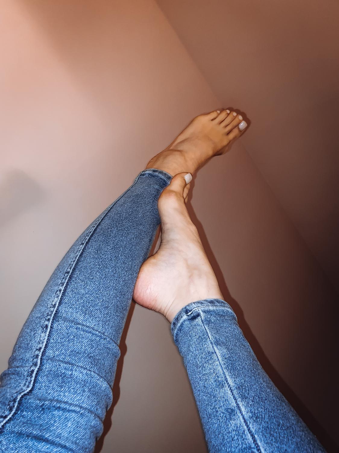 Secret_feet_lover's media