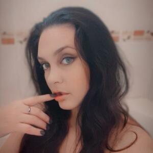 Selinakyle's media