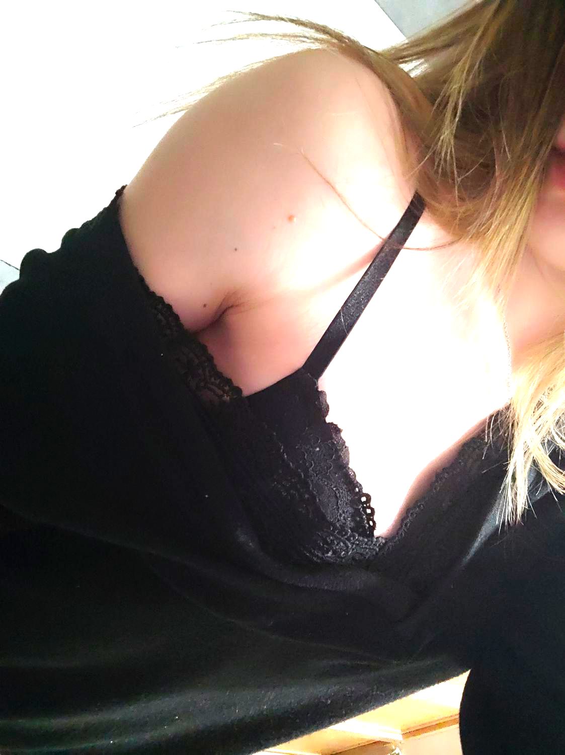 Sensual_queen's media