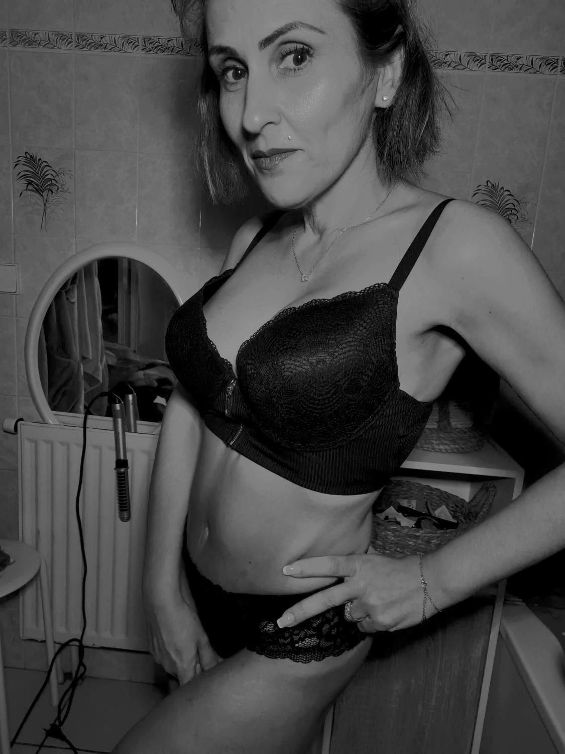 Sensualite44's media