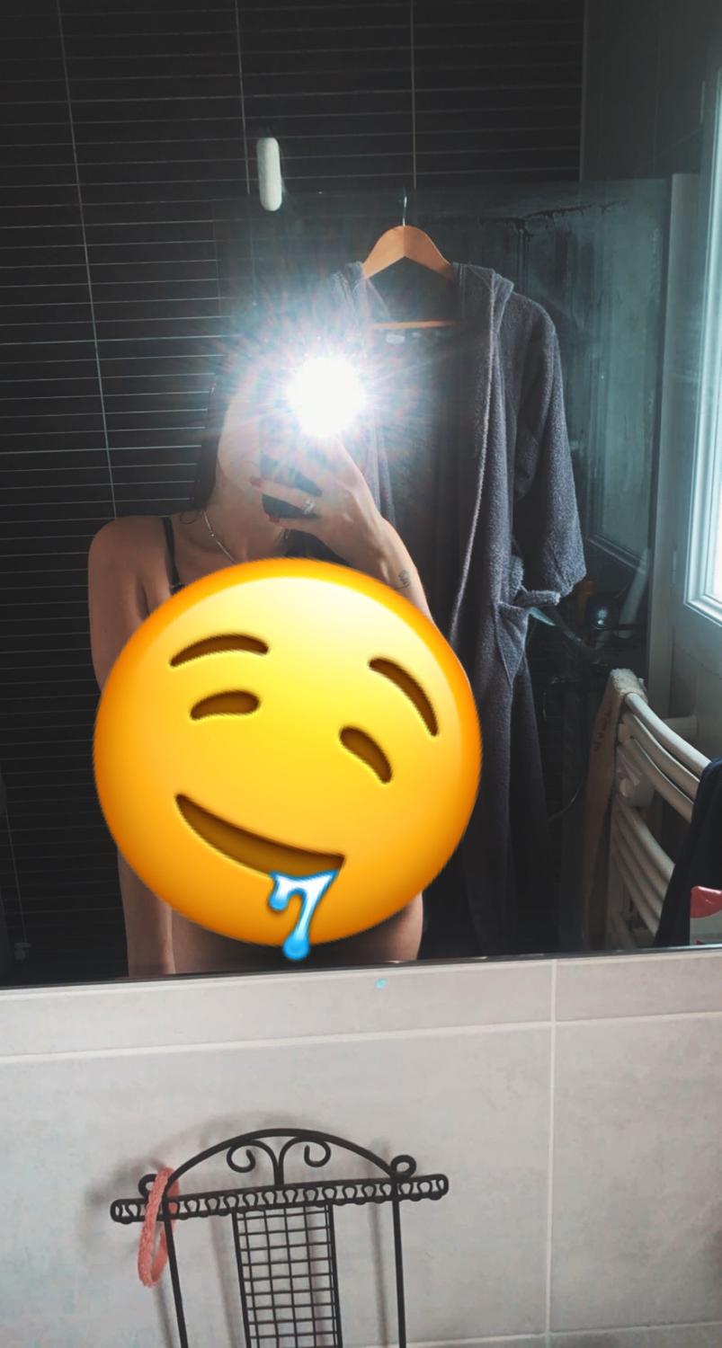 Serenalatinafeet's media
