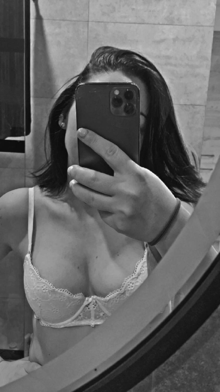 Sexfriends092's media