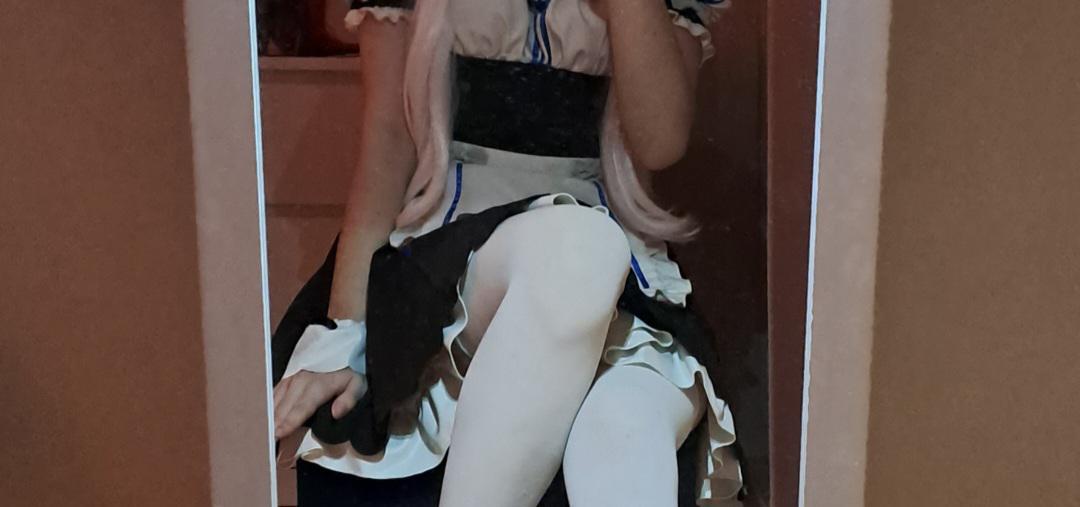 Sexy_feets_cosplayer's media
