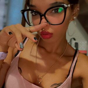Sexy_latina__'s media