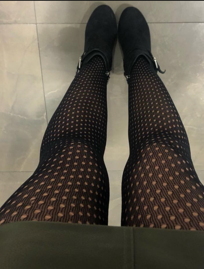 Sexy_little_feet_'s media