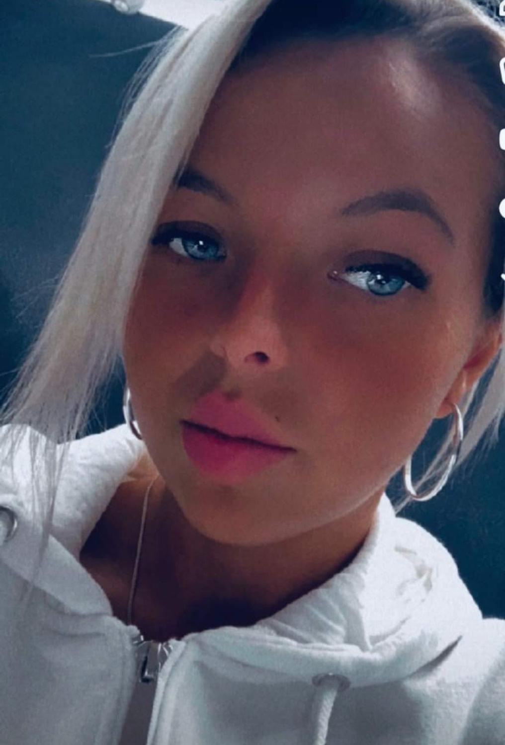 Sexy-mia's media