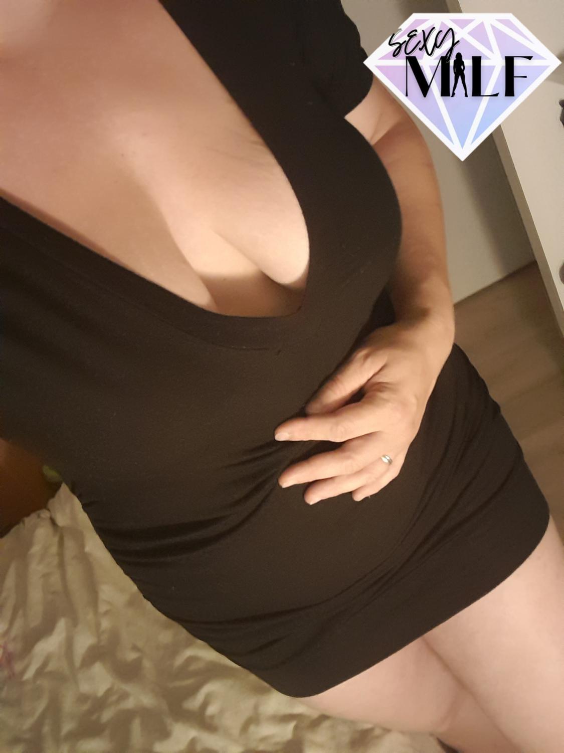 Sexy-milf's media