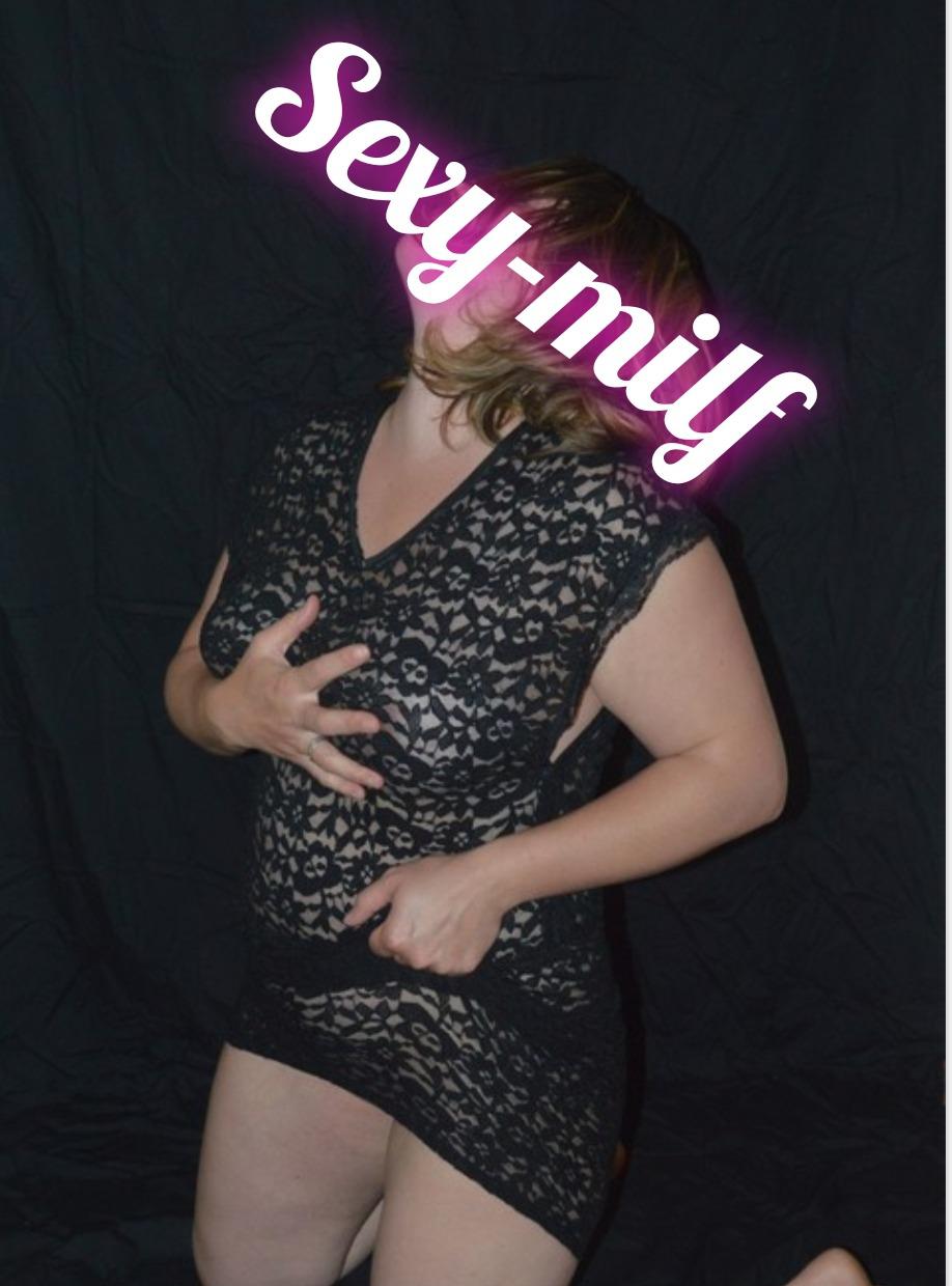 Sexy-milf's media