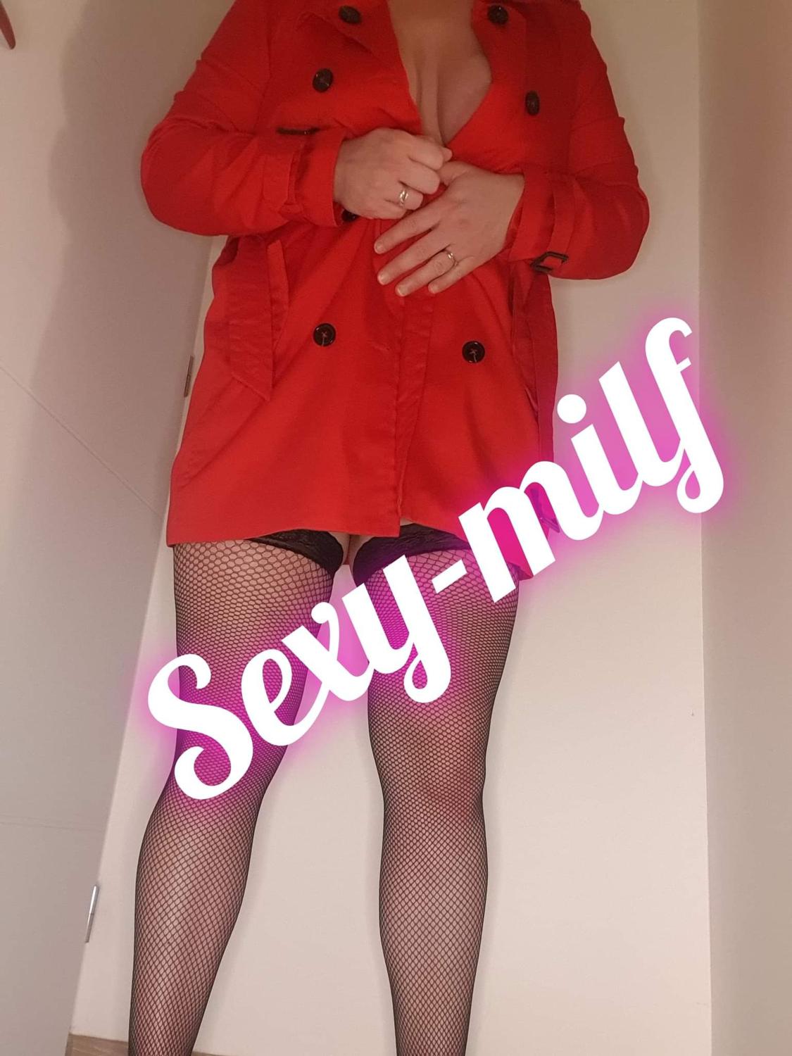Sexy-milf's media