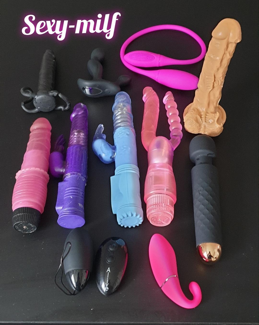 Sexy-milf's media