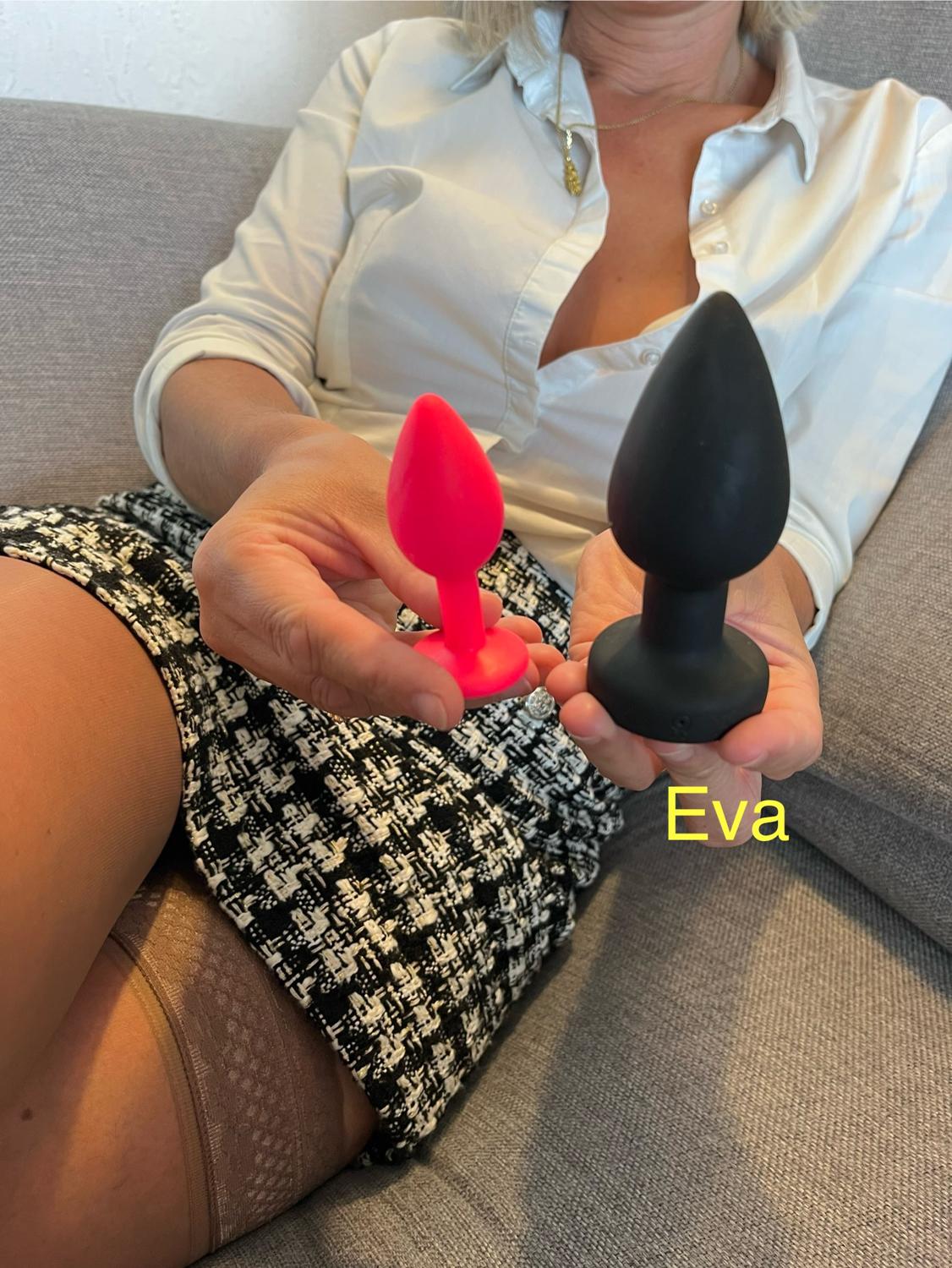 Sexy_secret_eva's media