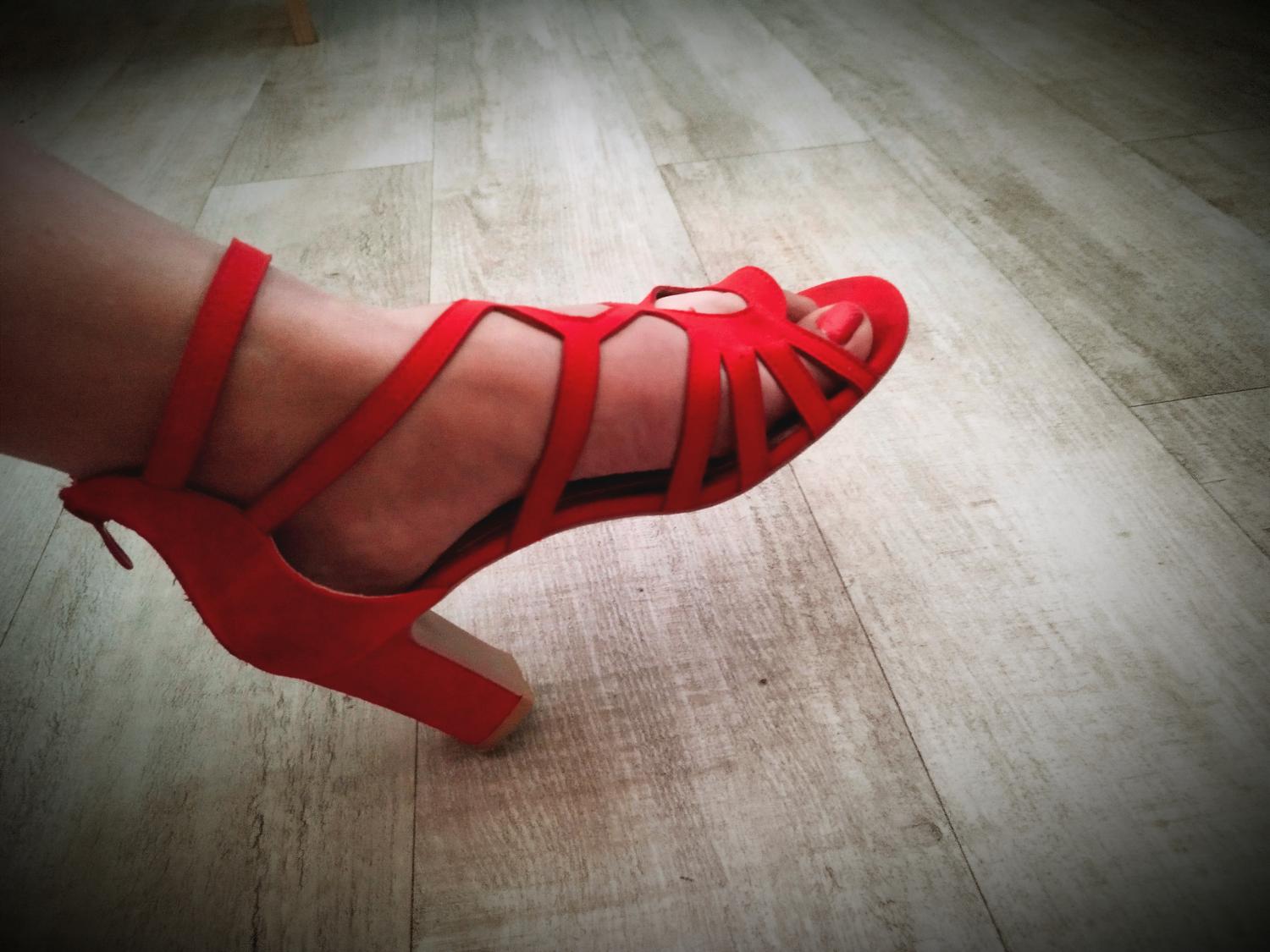 Sexybeautyfoot's media