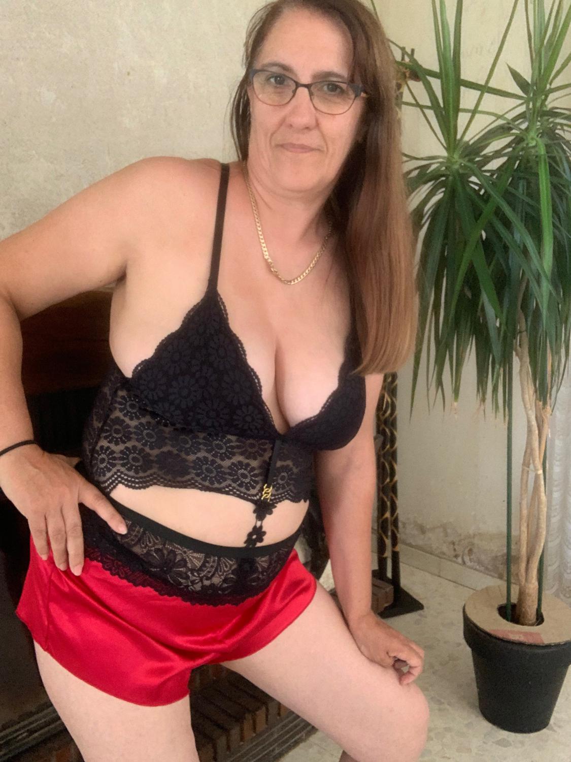 Sexycaro18's media
