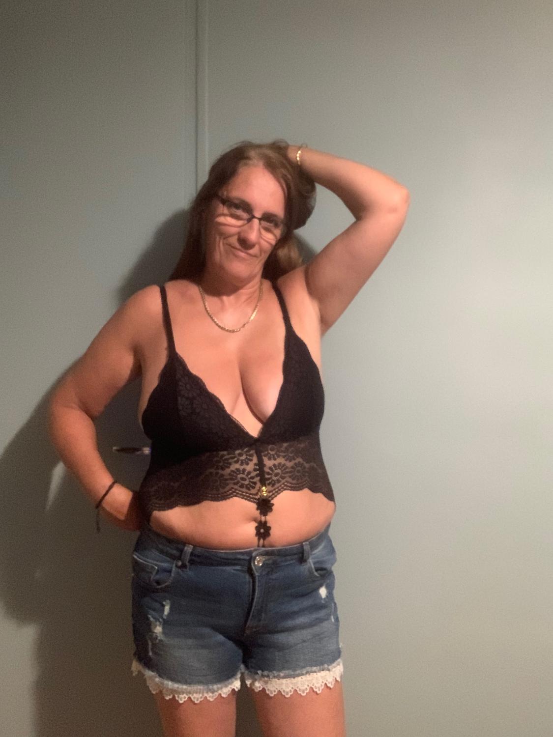 Sexycaro18's media