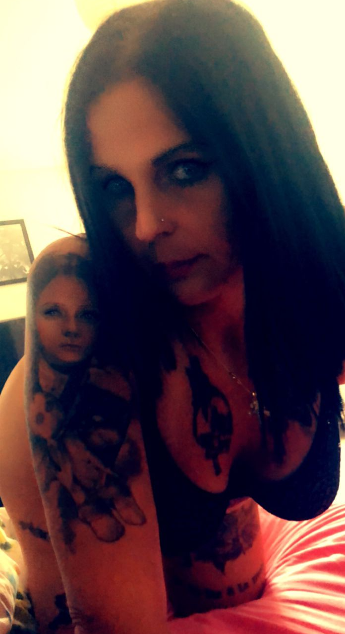 Sexycouple666's media