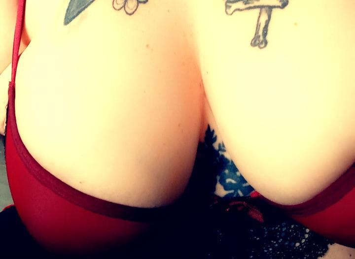Sexycouple666's media