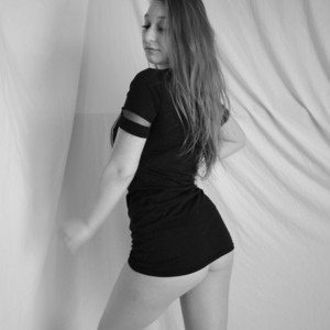 Sexycutiexoxo's media