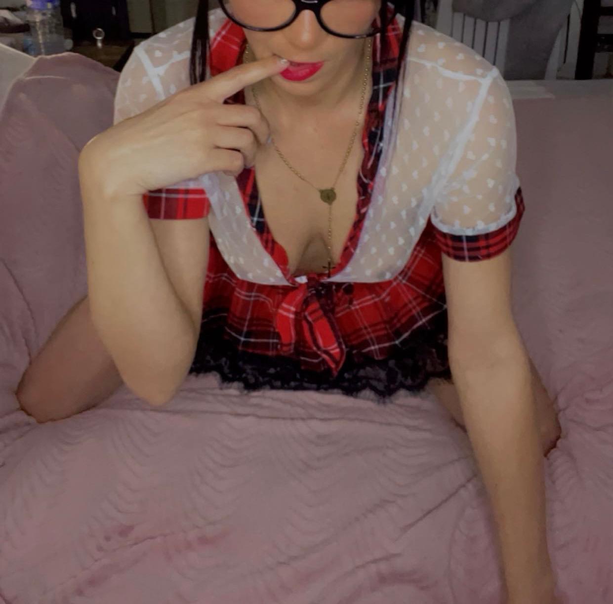 Sexyema76's media