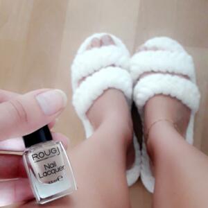 Sexyfeetforyou's media