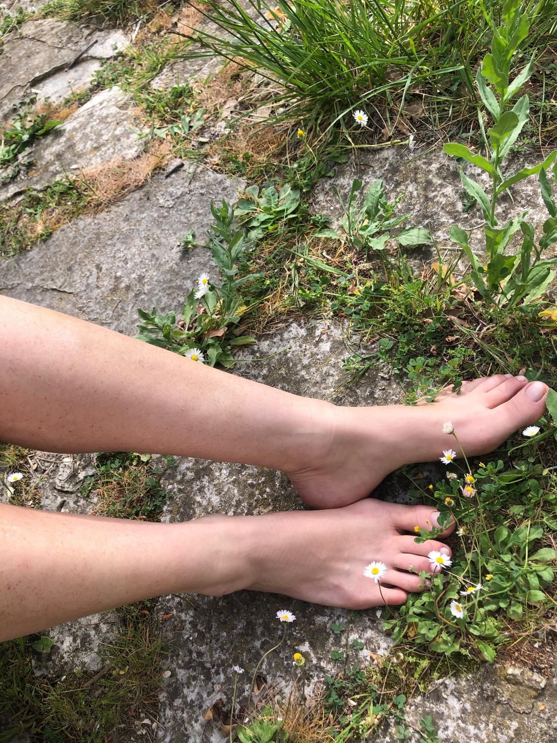 Sexyfeetgirls_'s media