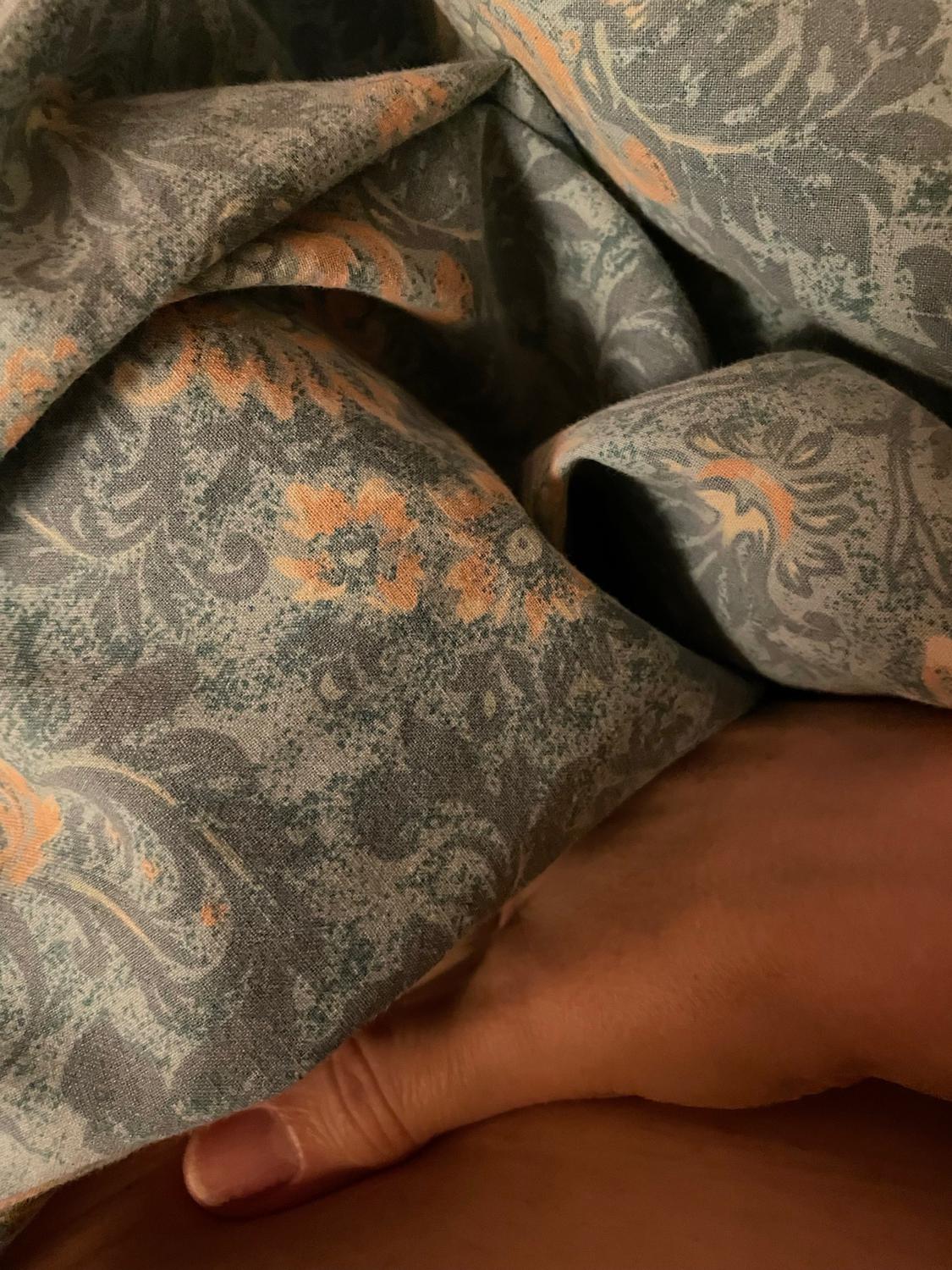 Sexyfrenchfeetandmore's media