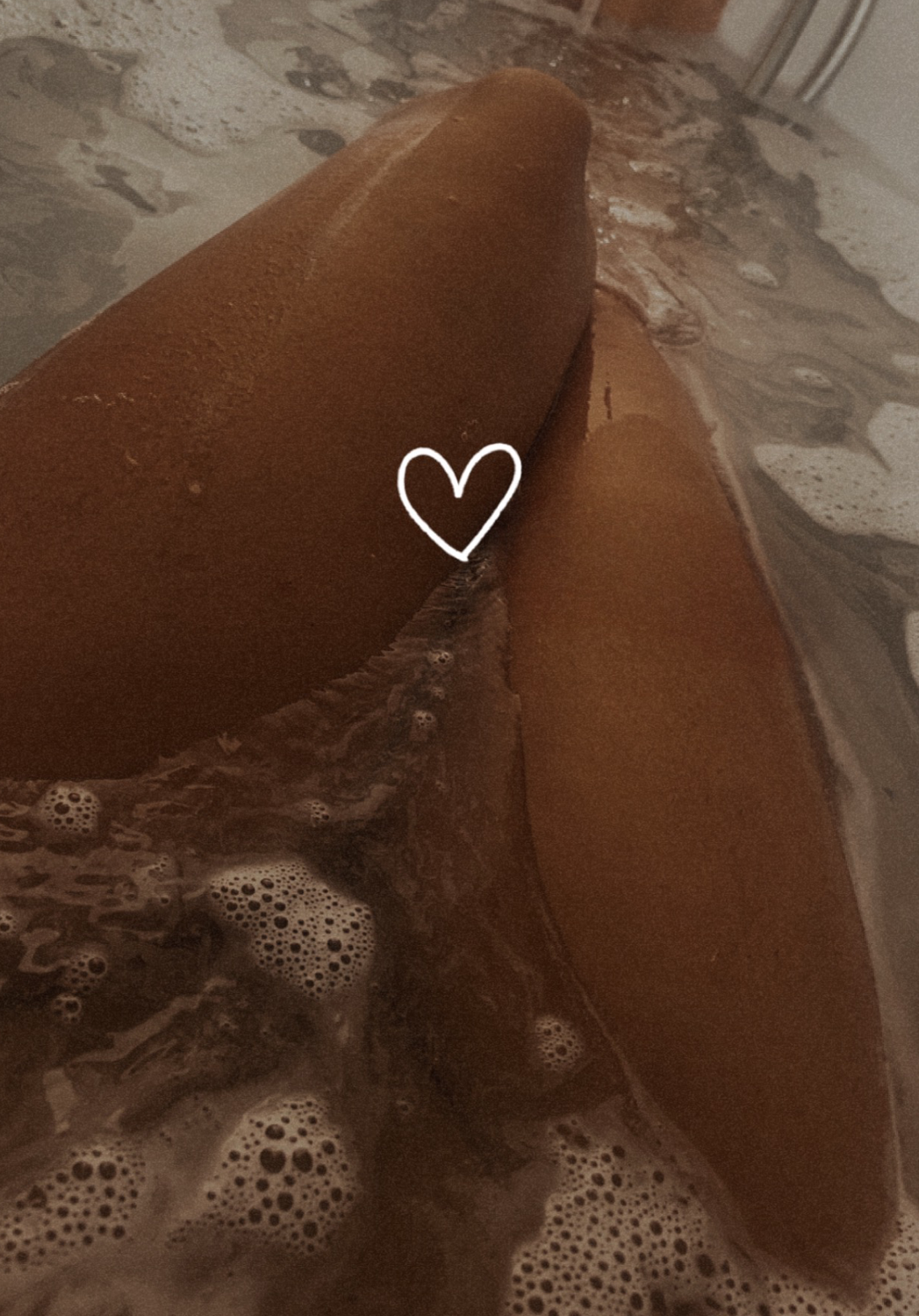 Sexyinsatisfaite's media