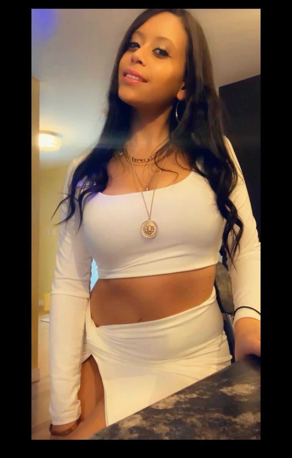 Sexylatina514's media