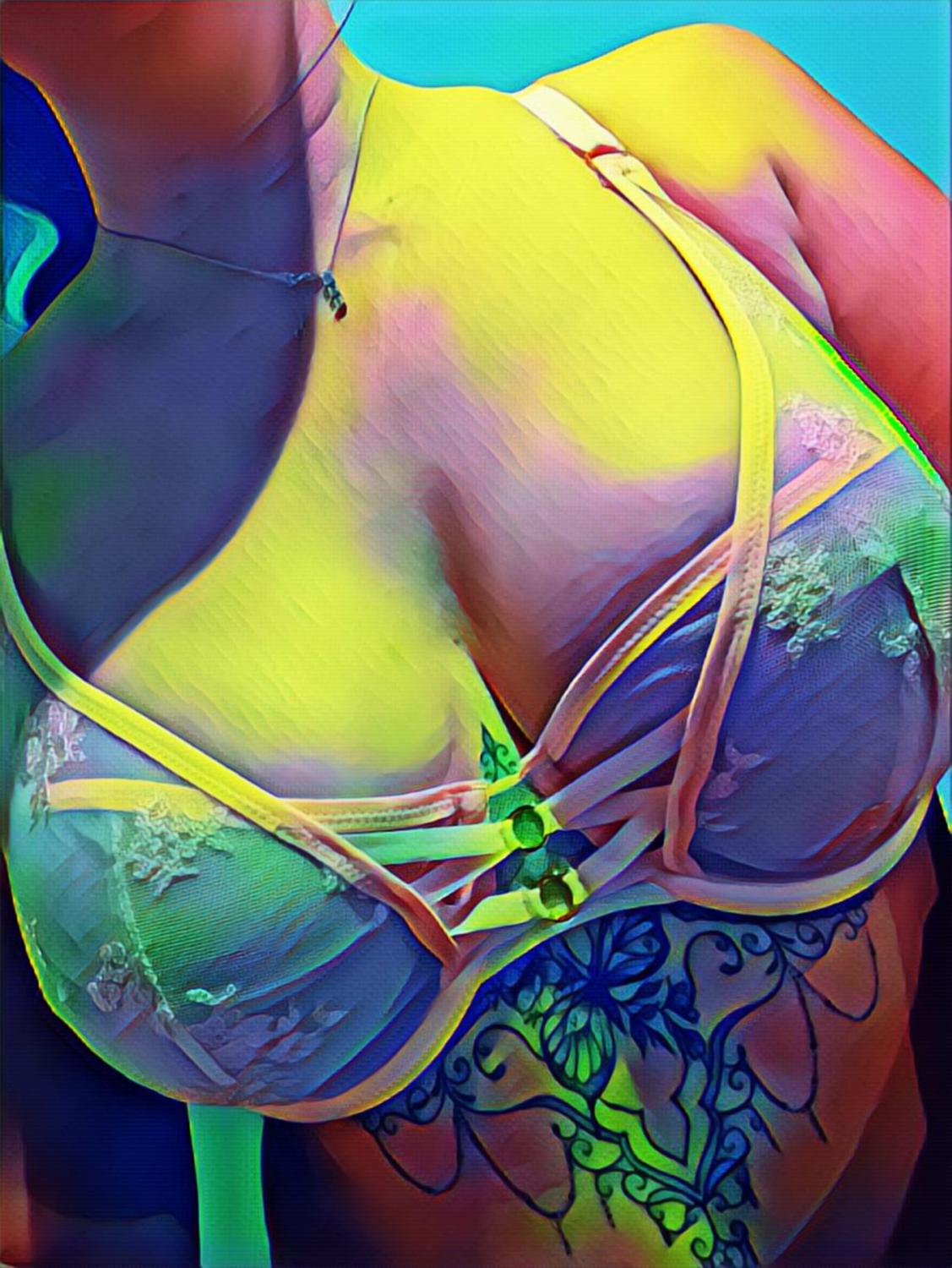 Sexyloane's media