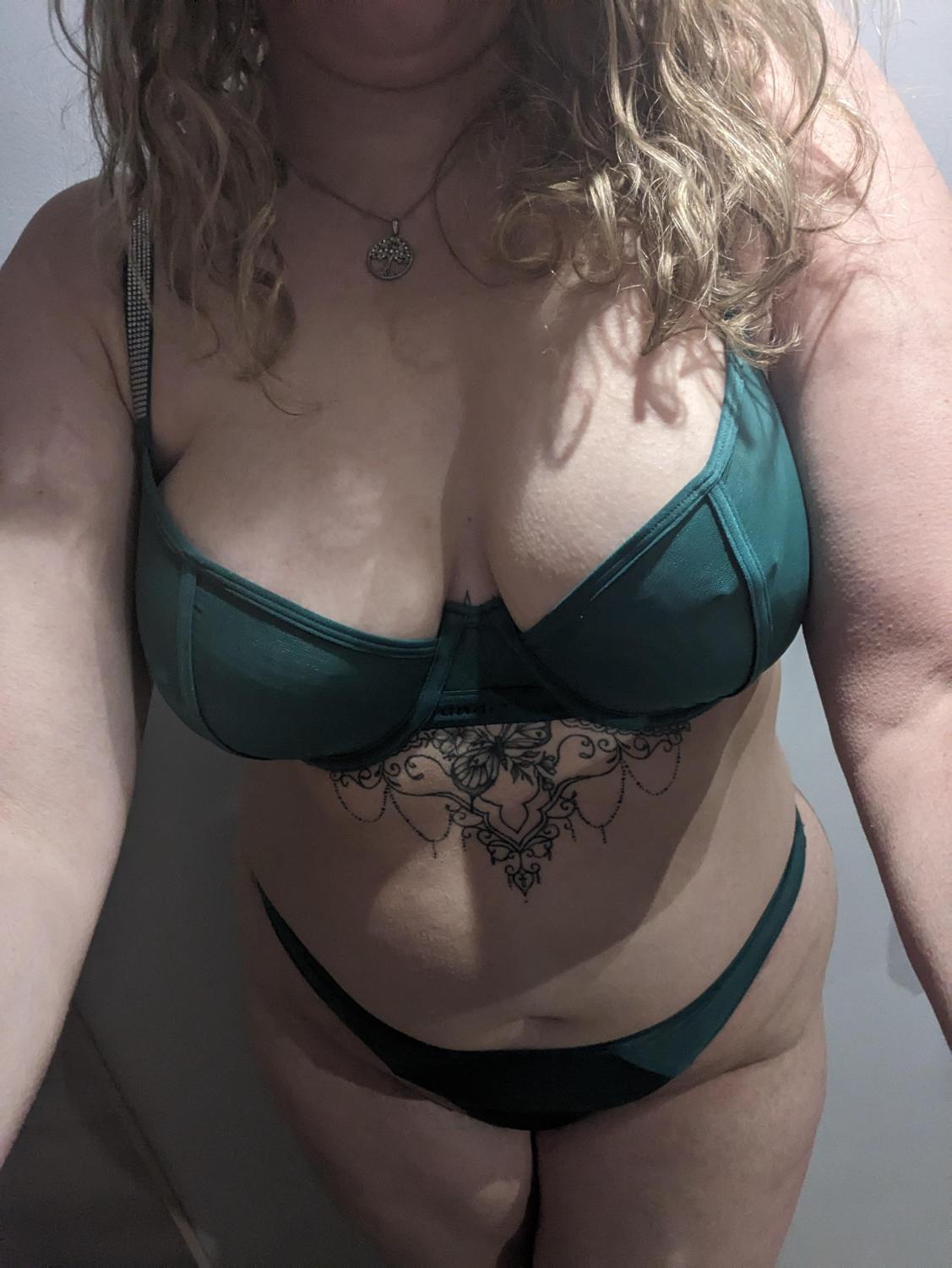 Sexyloane's media