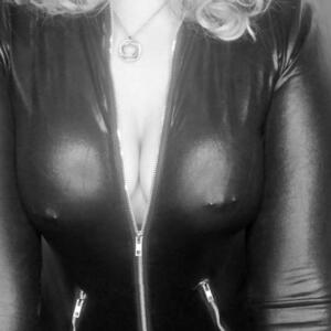 Sexyloane's media