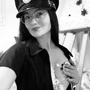 Sexymini's media