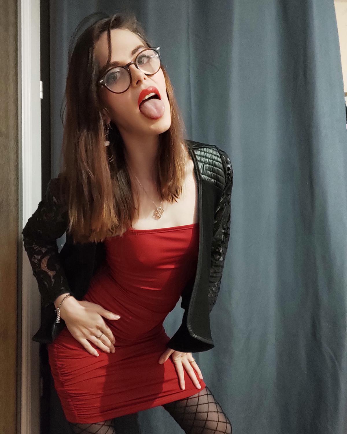 Sexyskinnygirl's media