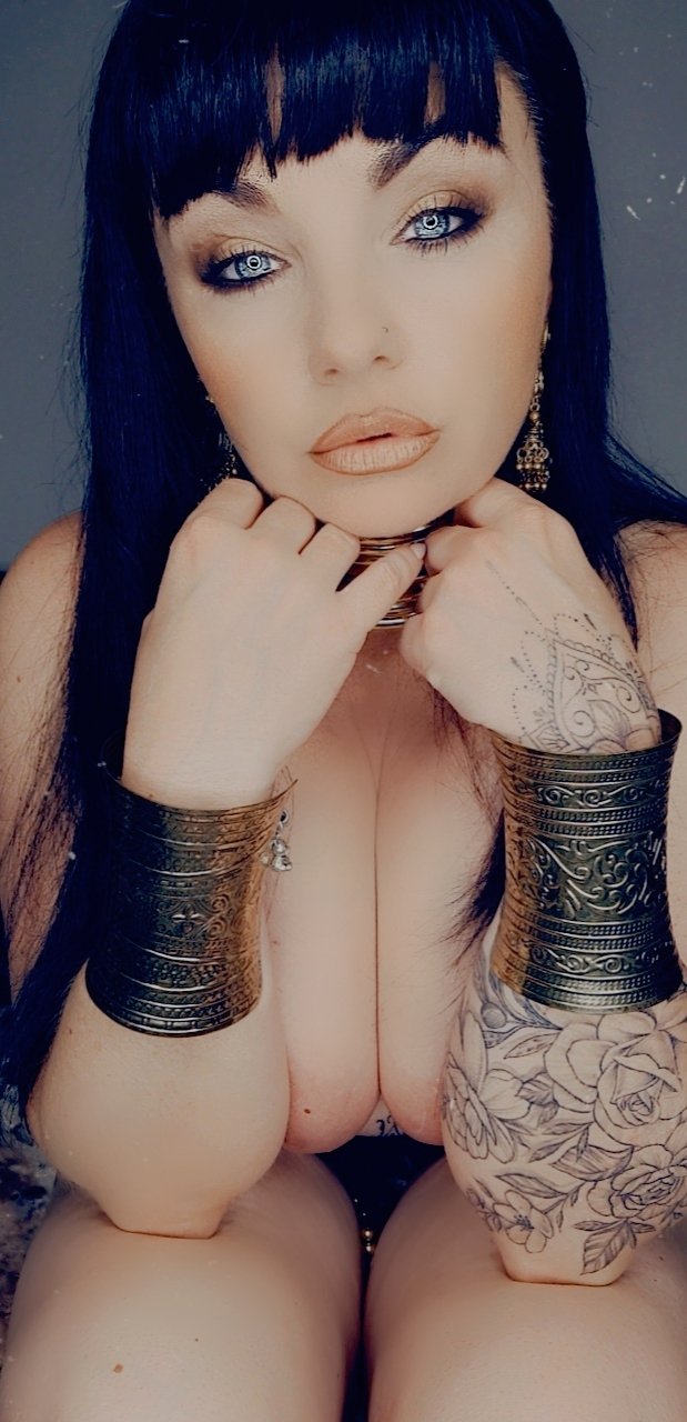 Shanna_x2's media