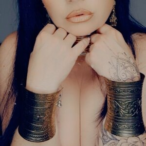 Shanna_x2's media
