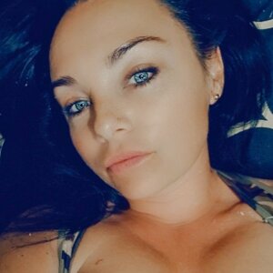 Shanna_x2's media
