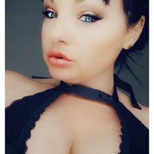 Shanna_x2's media