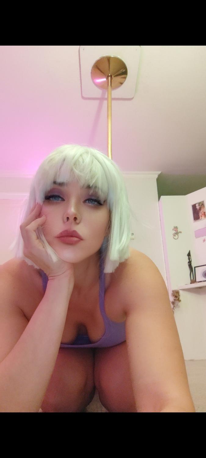 Sharondarc's media