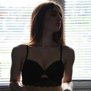 _shelikesroses_'s media