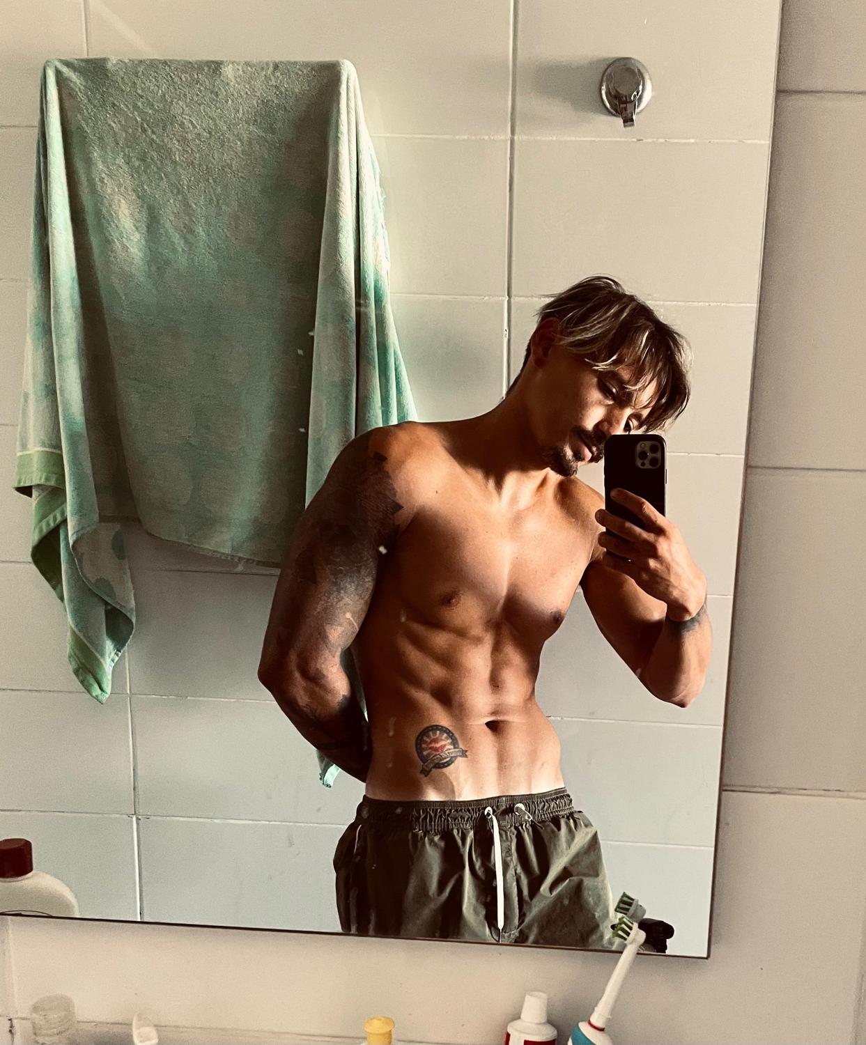 Signbyv's media