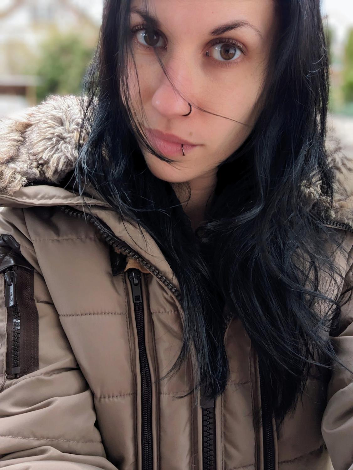 Skinny_bitch's media